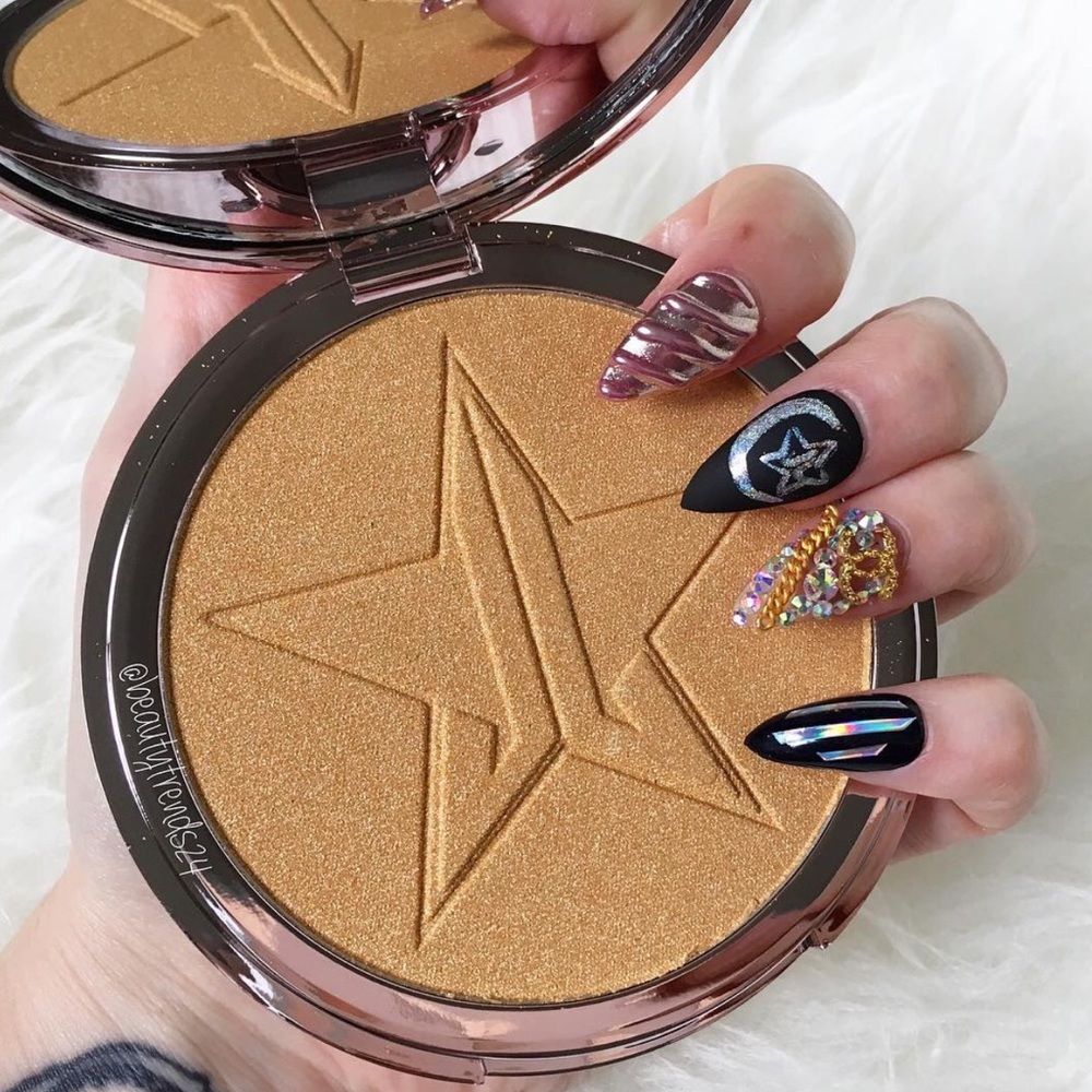 Jeffree Star ⭐️ Summer snow cone highlighter NWT